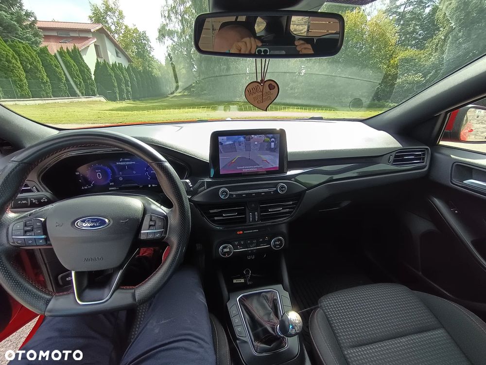 Ford Focus 1.0 EcoBoost mHEV ST-Line - 13