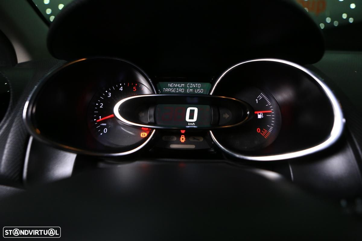 Renault Clio 1.5 dCi Limited - 11