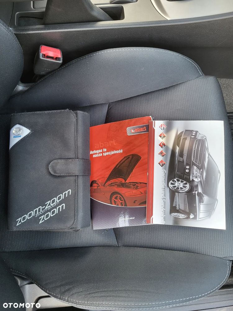 Mazda 3 1.6 Exclusive - 27