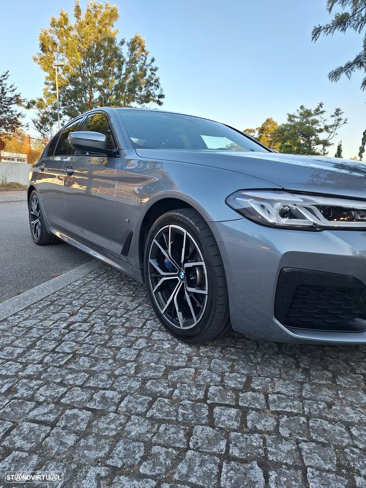 BMW 530 e Pack 50 anos M - 6