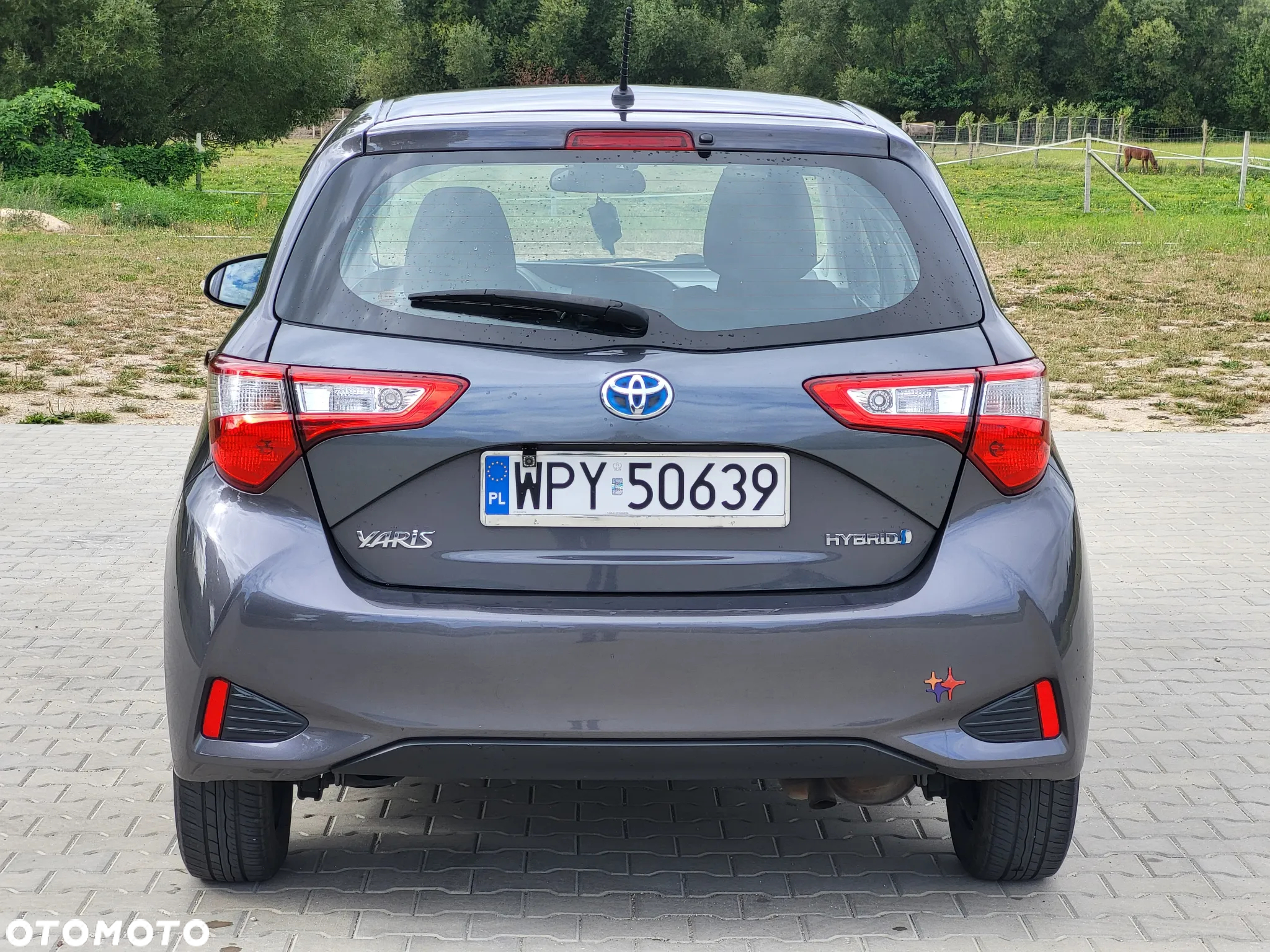 Toyota Yaris - 14