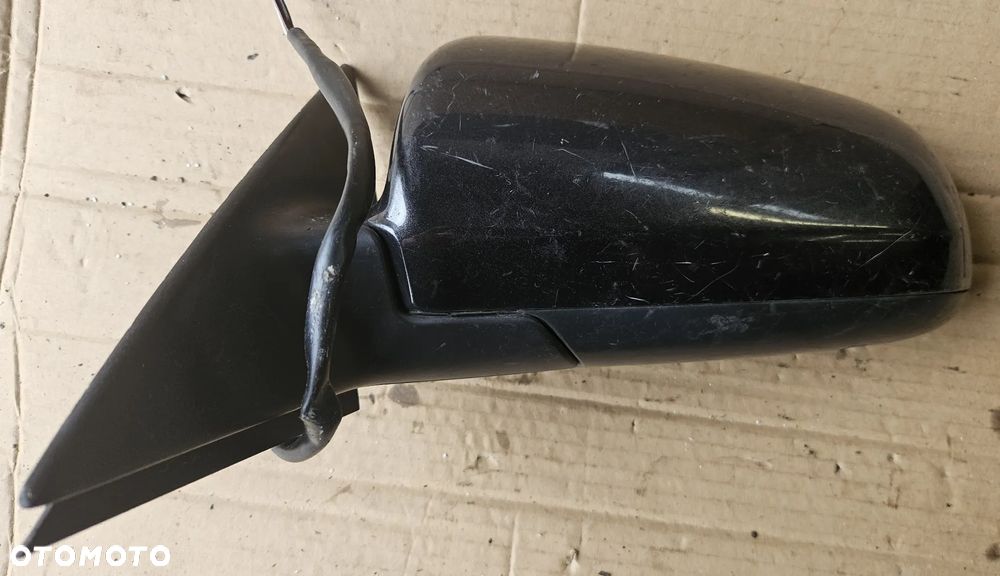 Audi A3 8P lusterko prawe - 2