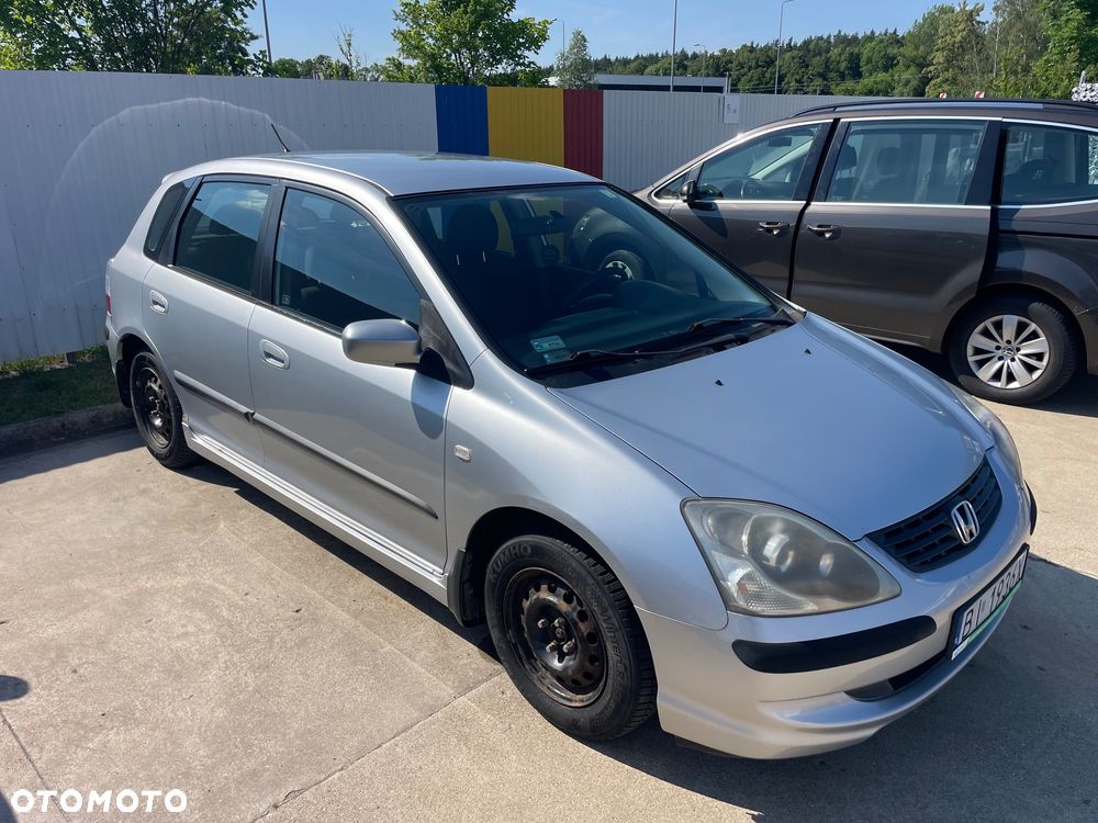 Honda Civic 1.4i LS - 2