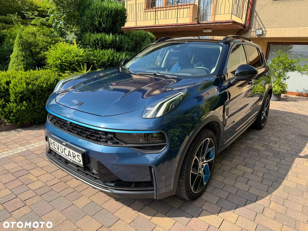 Lynk & Co 01 - 9