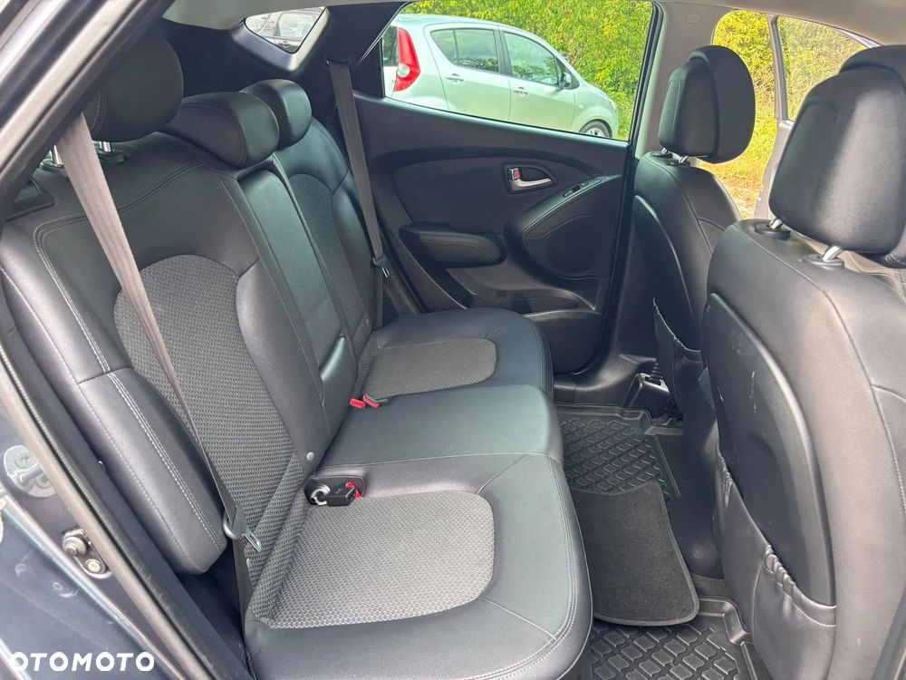 Hyundai ix35 - 10