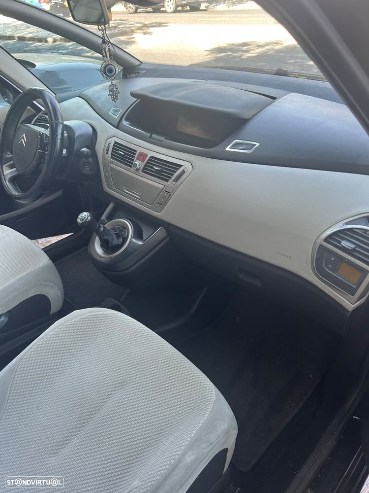 Citroën C4 Picasso 1.6 HDi - 28
