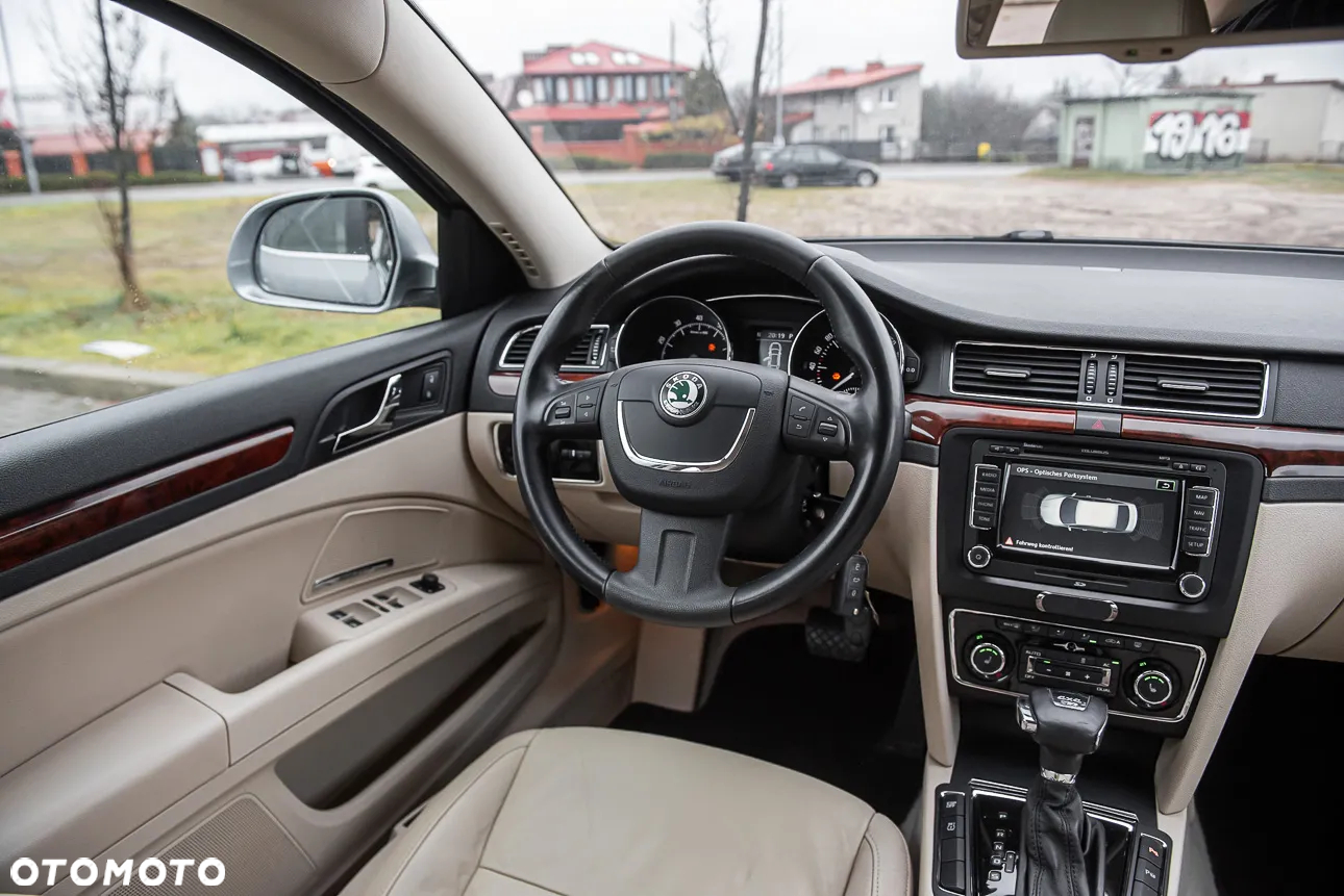 Skoda Superb - 27
