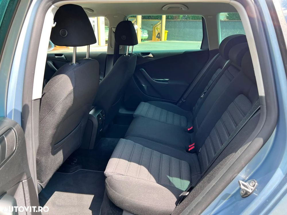 Volkswagen Passat 2.0 Blue TDI SCR Highline - 18