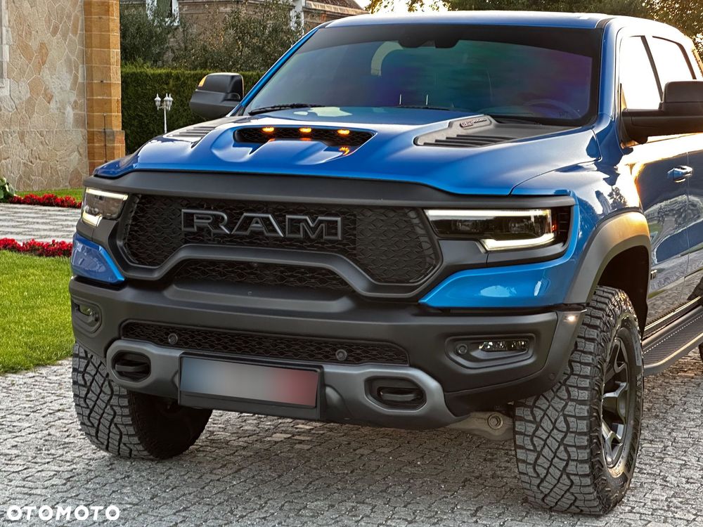 Dodge RAM TRX - 35