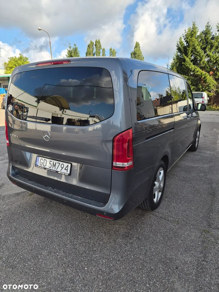 Mercedes-Benz Klasa V 250 d Exclusive 7G-Tronic - 2