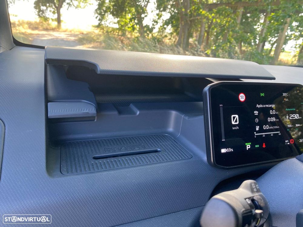 Kia PV5 71.2 kWh L2H1 + V2L - 9