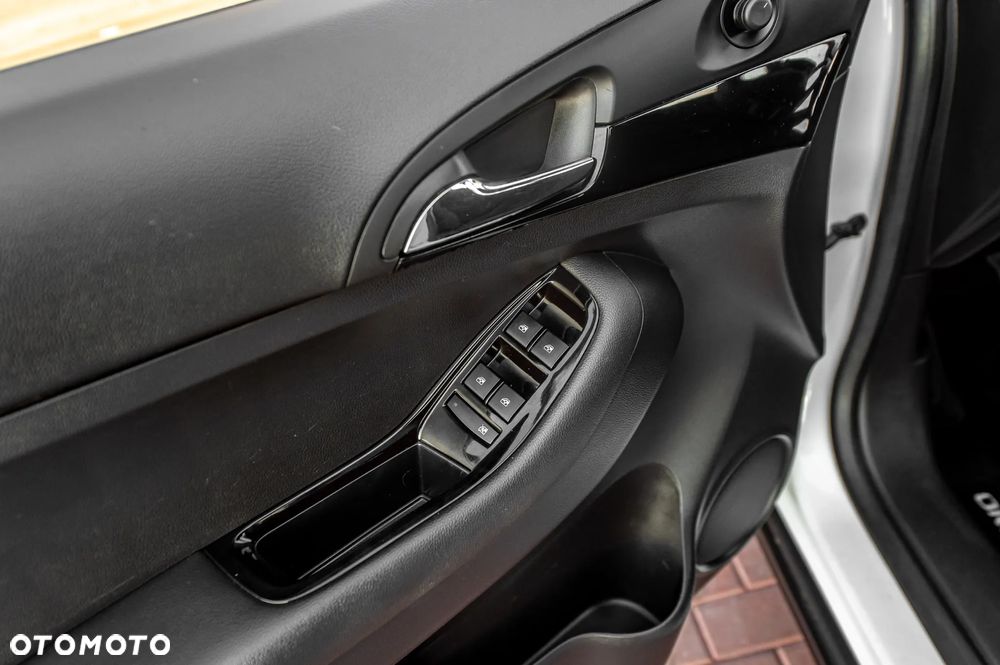 Chevrolet Orlando 1.8 LT+ - 25