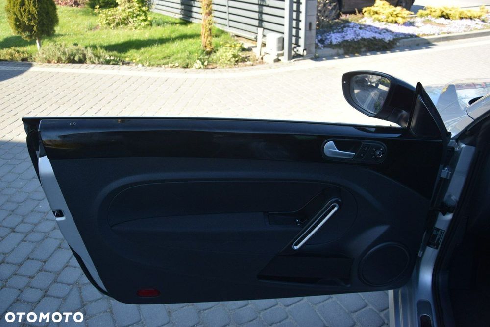 Volkswagen Beetle 1.2 TSI DSG BlueMotion Technology Club - 24