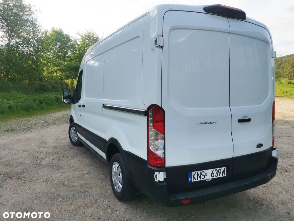 Ford Transit - 11