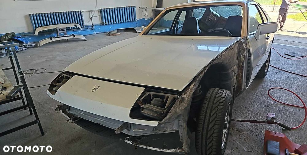 Porsche 924 Standard - 26