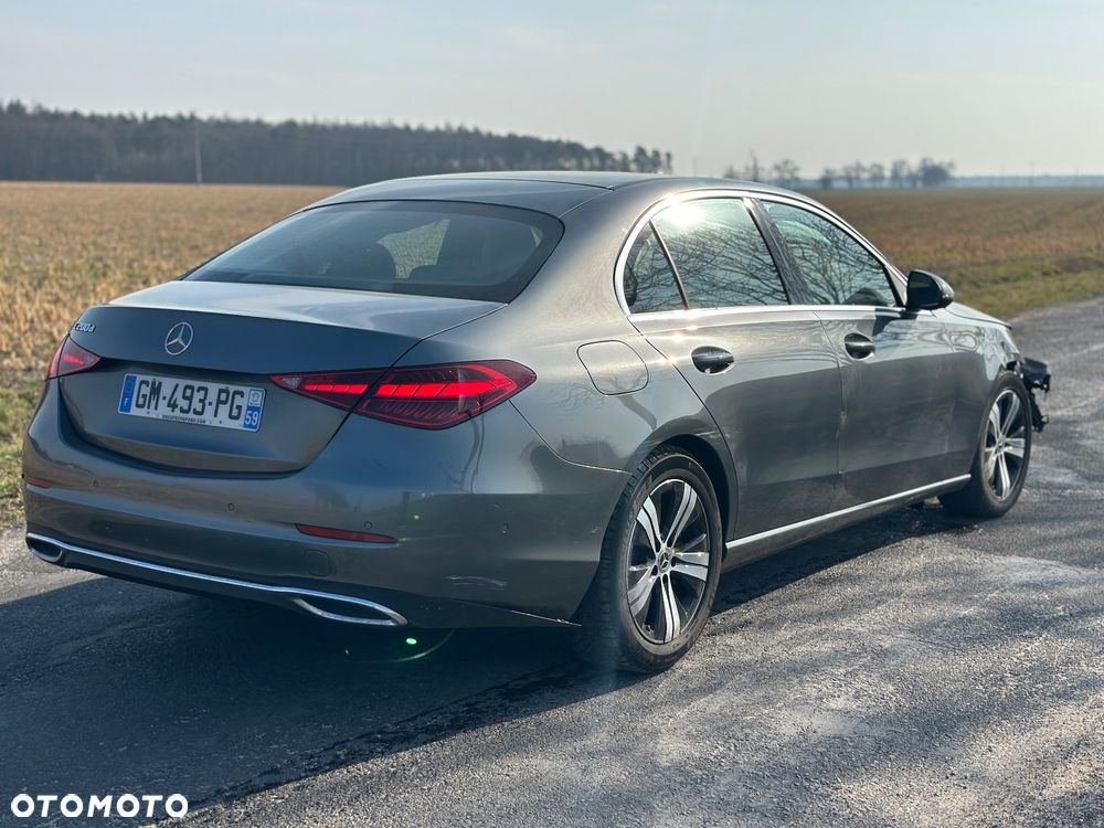 Mercedes-Benz Klasa C 200 d T 9G-TRONIC - 6