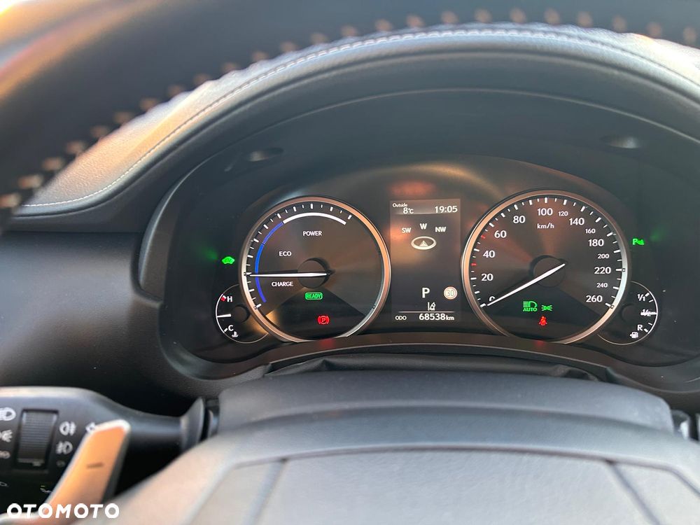 Lexus NX 300h F Impression AWD - 20