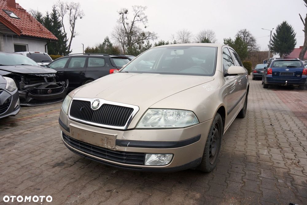 SKODA OCTAVIA II 1Z3 LB LIFTBACK 2006 9201 LF8F 1.6 FSI BLF 115KM GYT BEŻOWY na części - 1
