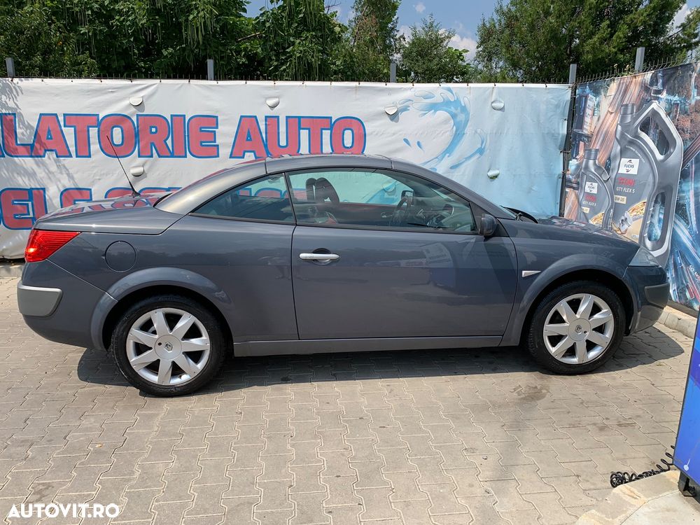 Renault Megane 1.6 16V Authentique - 12