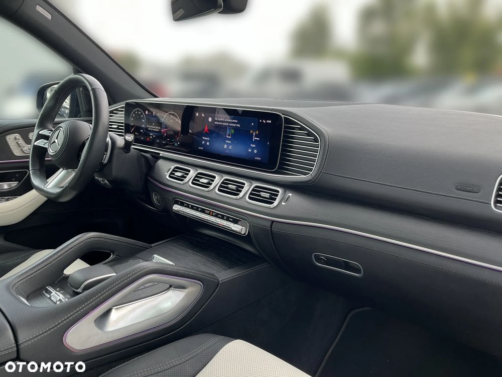 Mercedes-Benz GLE - 13
