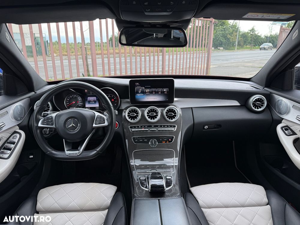 Mercedes-Benz C - 31