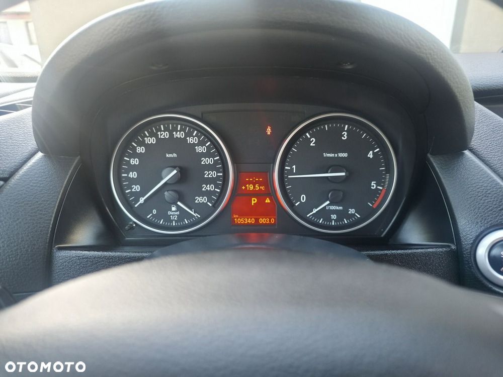 BMW X1 - 26