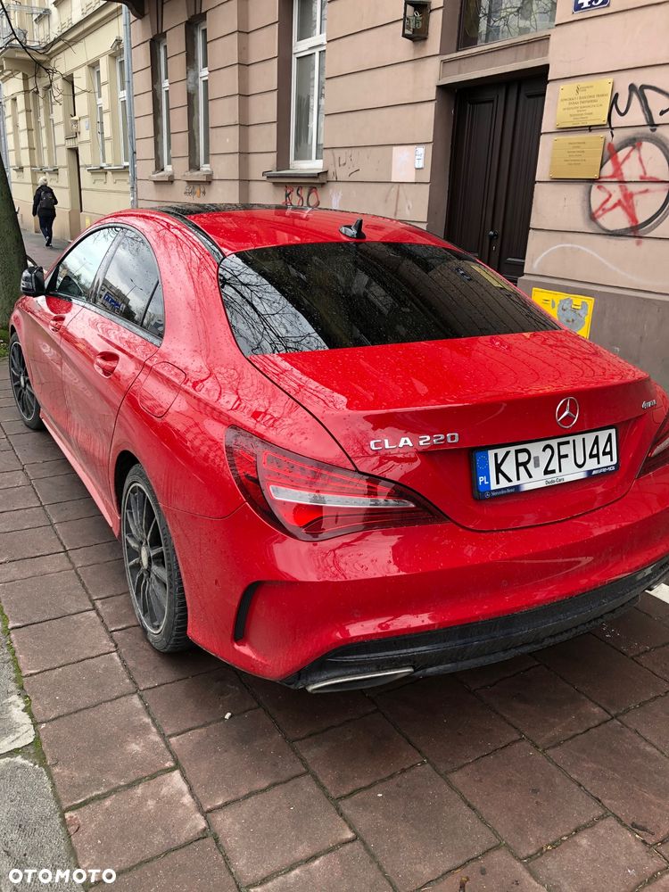 Mercedes-Benz CLA - 4