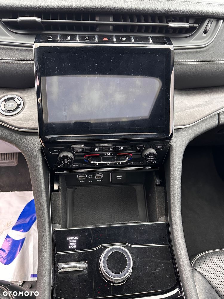 Jeep Grand Cherokee 3.6 V6 Limited - 27