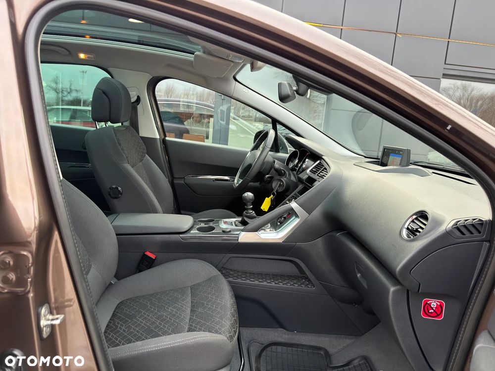 Peugeot 3008 1.6 Premium - 31