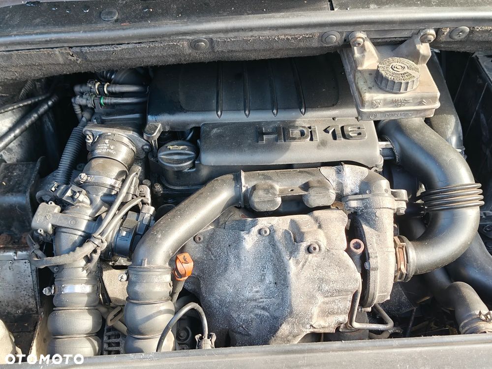 Citroën C4 Grand Picasso 1.6 HDi FAP Confort - 21