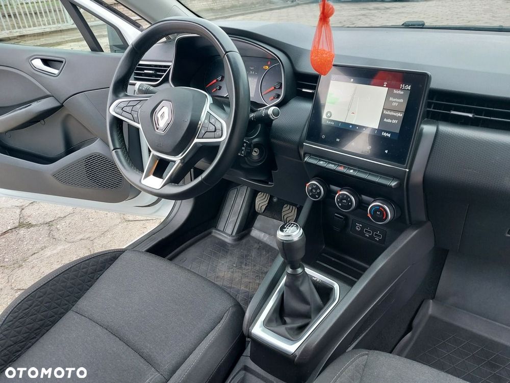 Renault Clio - 18