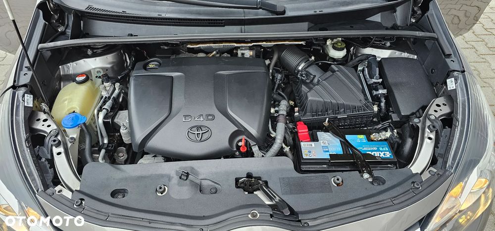 Toyota Verso 1.6 D-4D Prestige - 7