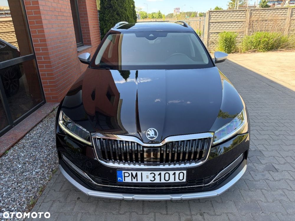 Skoda Superb 2.0 TDI SCR 4x4 Scout DSG - 5