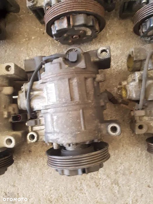KOMPRESOR SPRĘŻARKA KLIMATYZACJI AUDI A6 C5 2.5 TDI  6SEU12C 4B0260805J - 5