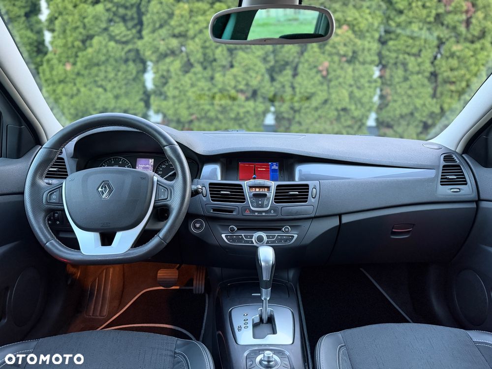 Renault Laguna 2.0 TCe 170 Dynamique - 8