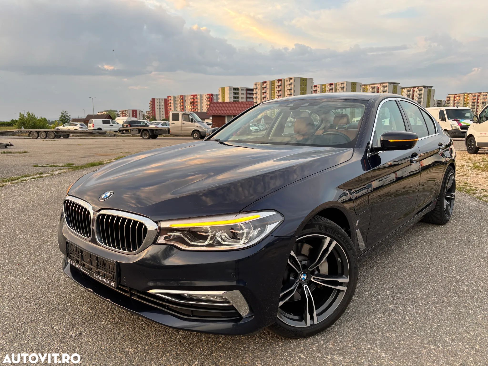 BMW Seria 5 530e iPerformance Aut. Luxury Line - 1