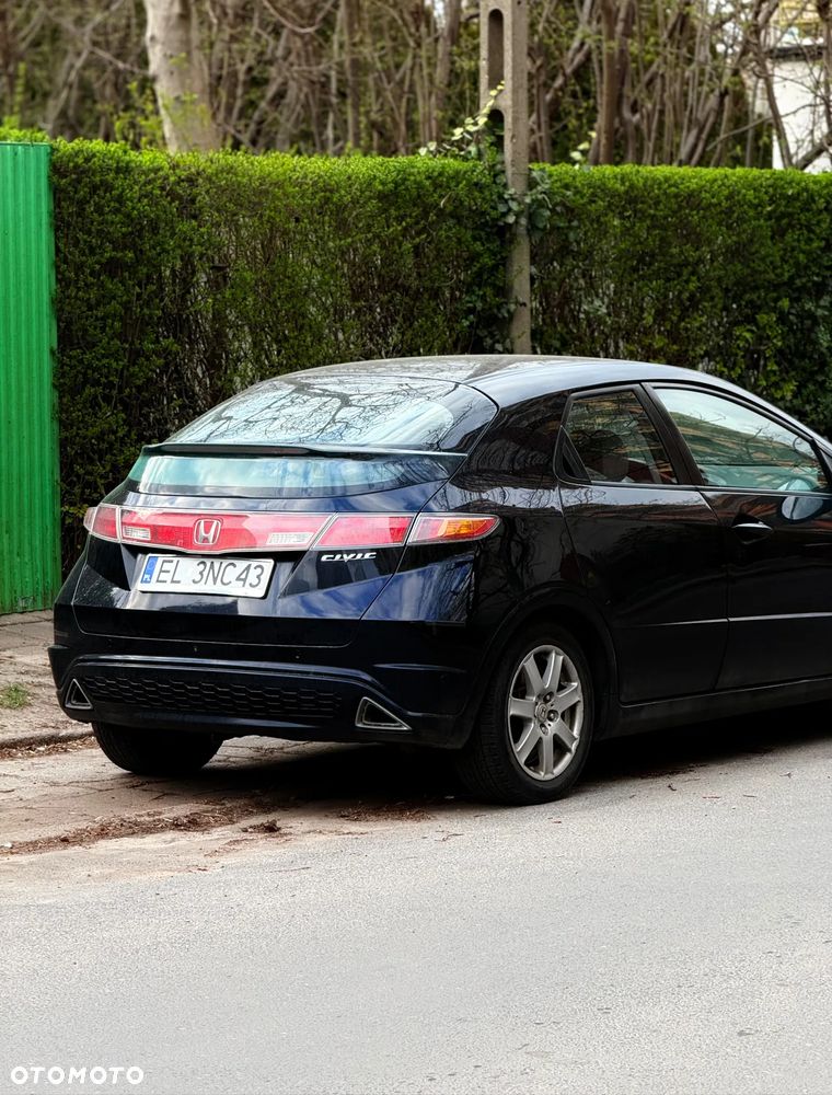 Honda Civic 1.8 Sport - 4