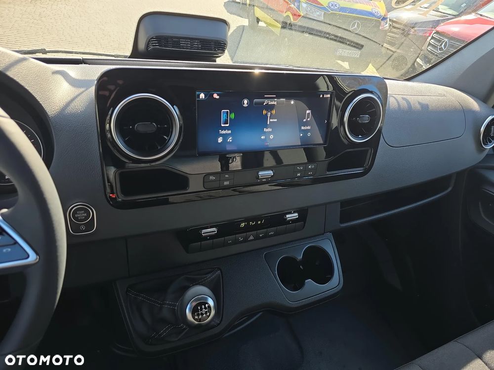 Mercedes-Benz Sprinter 311 CDI Furgon - 17