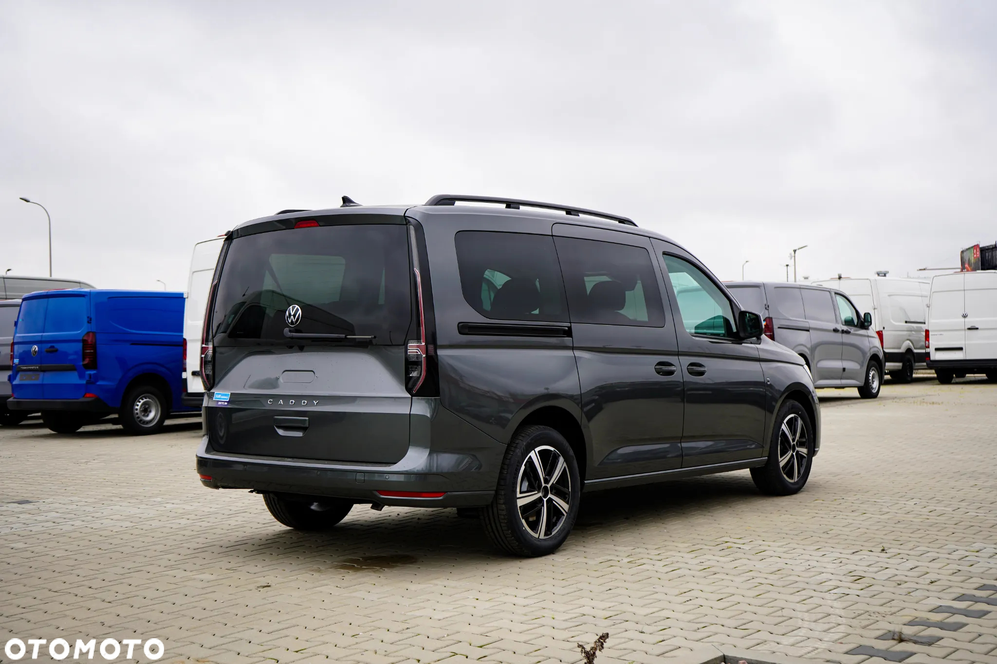 Volkswagen Caddy Maxi 2.0 TDI Life DSG - 12