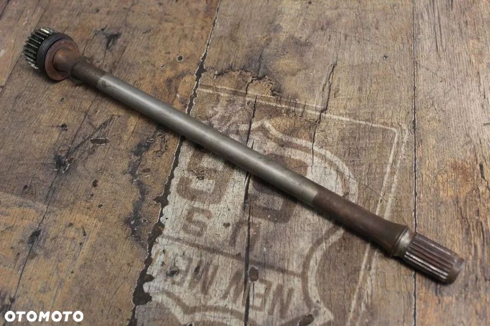 WAŁ KARDANA NAPĘDOWY FJR 1300 06r. - 4