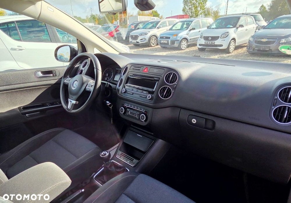 Volkswagen Golf Plus - 28