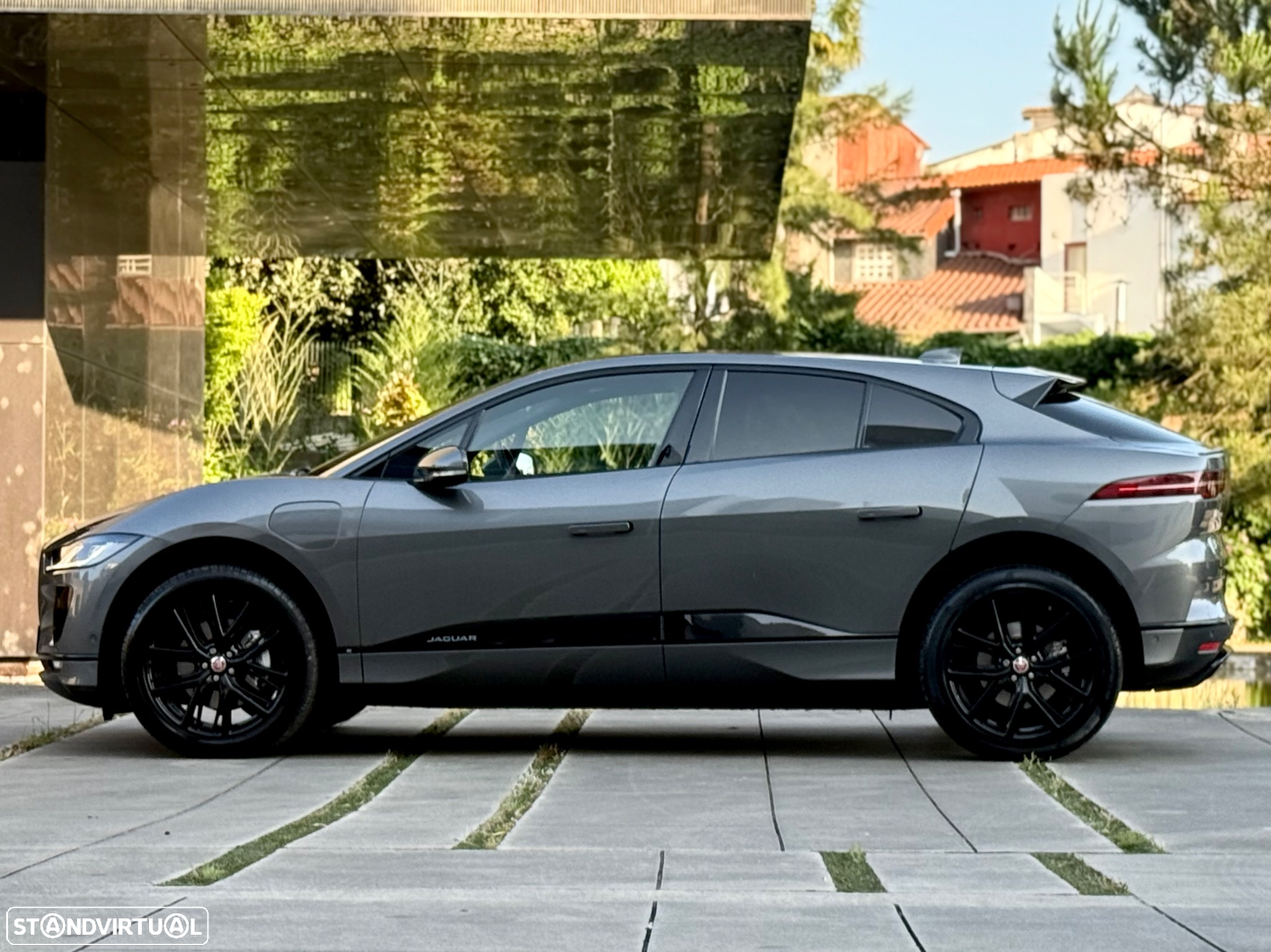 Jaguar I-Pace EV400 AWD S - 31
