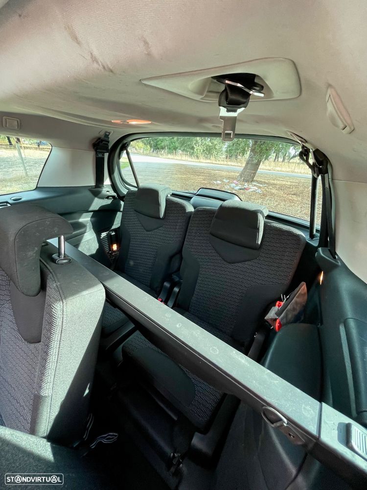 Peugeot 308 SW 1.6 HDi Premium CVM6 - 16