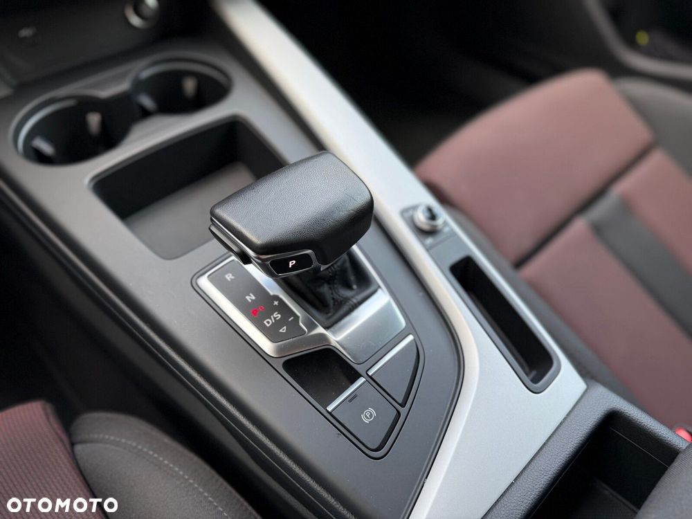 Audi A4 Allroad - 24
