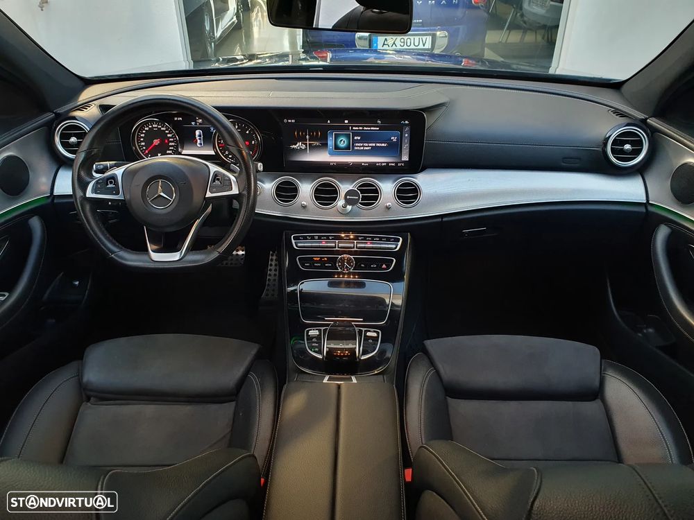 Mercedes-Benz E 220 d 9G-TRONIC AMG Line - 23