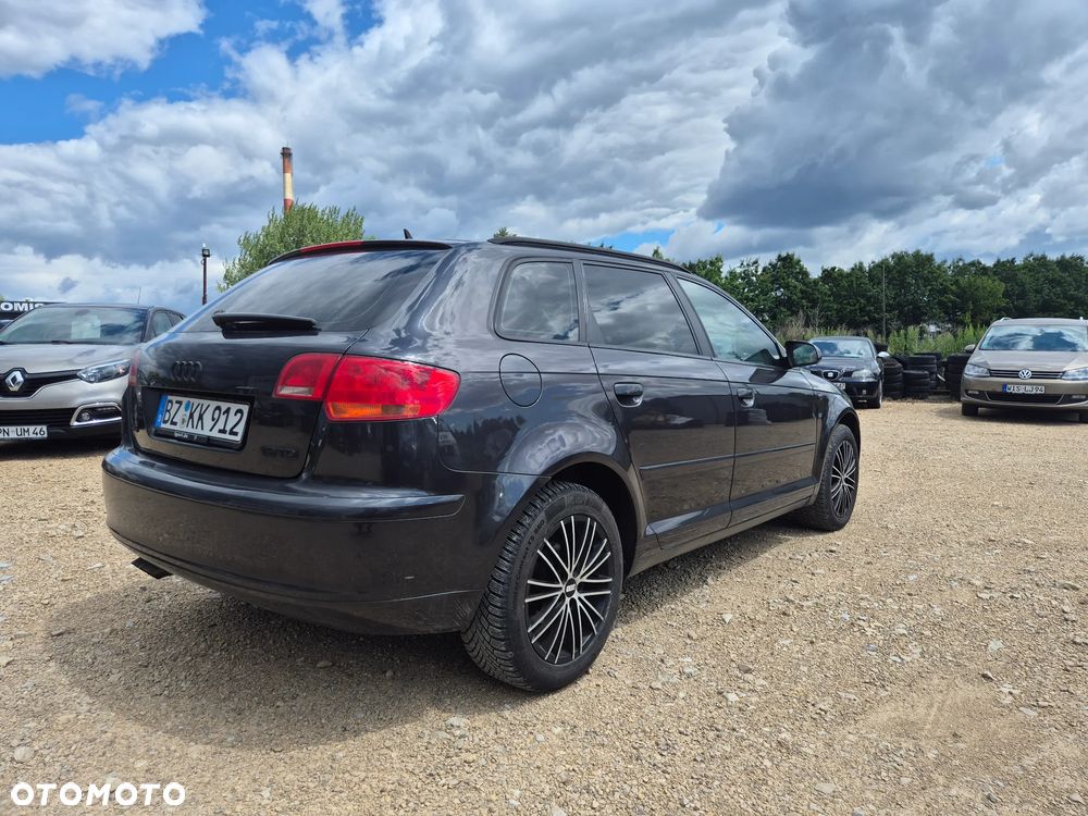 Audi A3 Sportback 1.9 TDI Attraction - 3