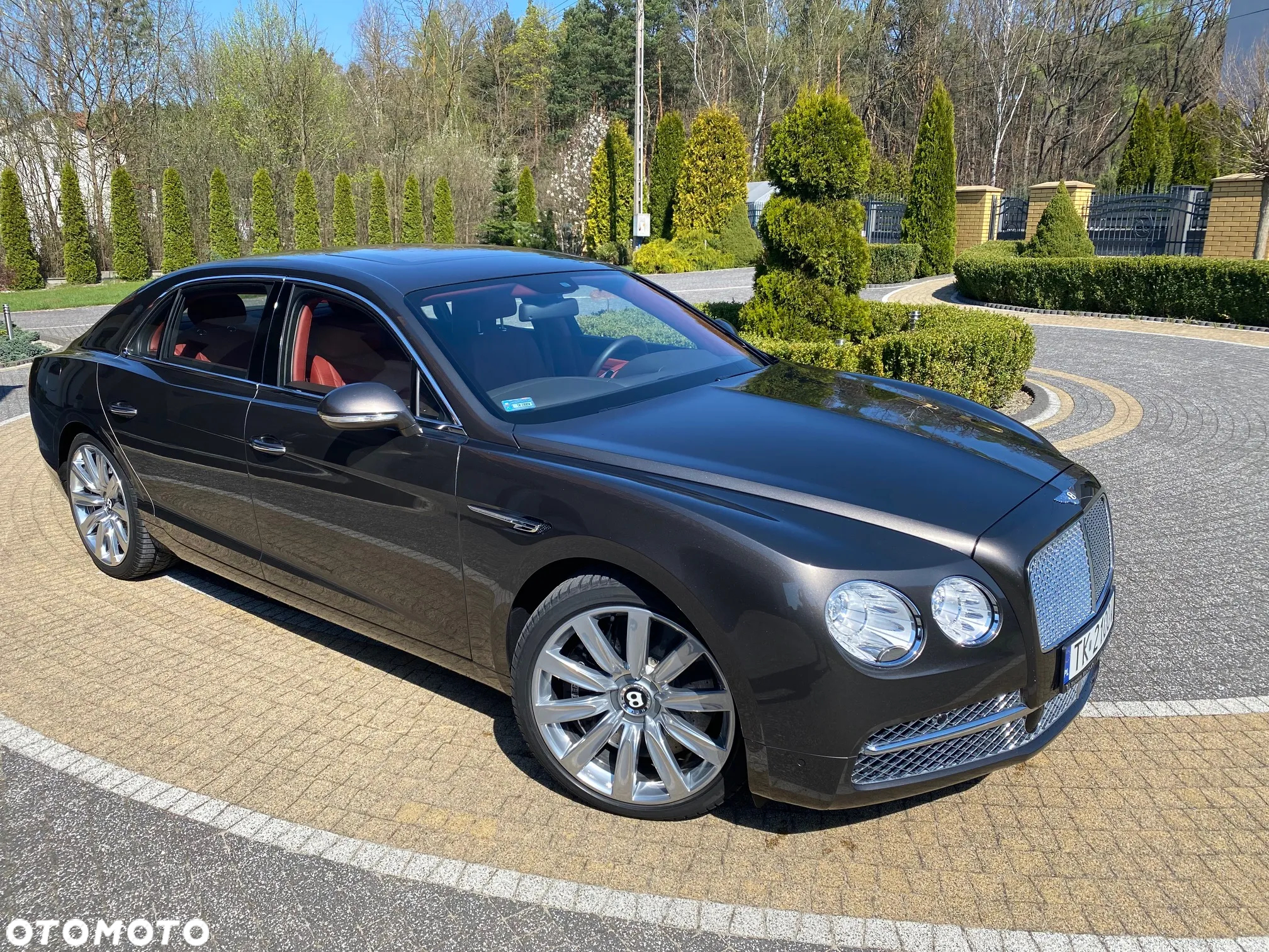 Bentley Flying Spur W12 - 2