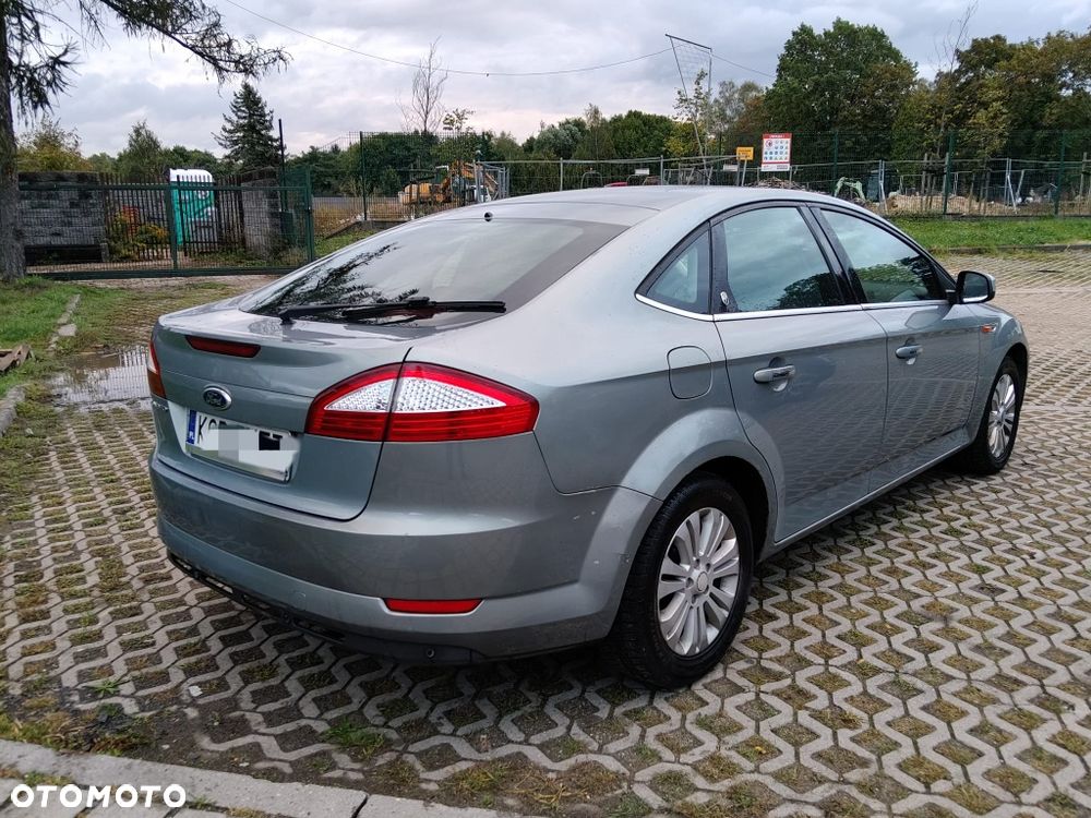 Ford Mondeo - 4