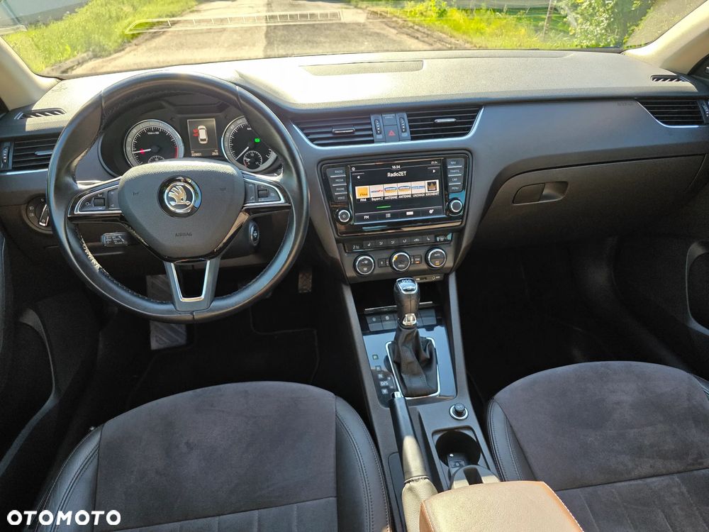 Skoda Octavia 2.0 TDI 4x4 DSG L&K - 12