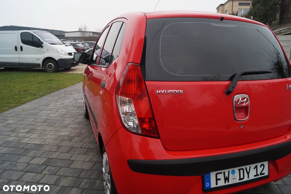 Hyundai i10 1.1 Base - 17